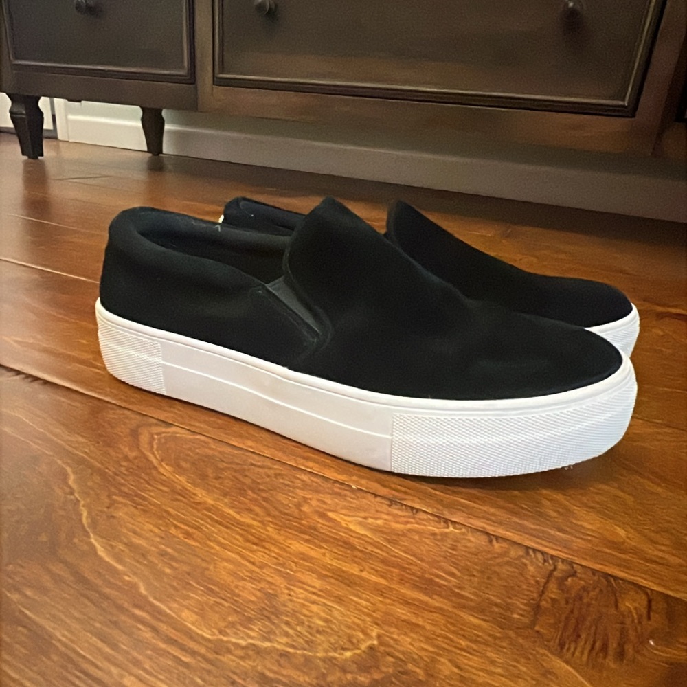 Steve Madden . Size 7.5